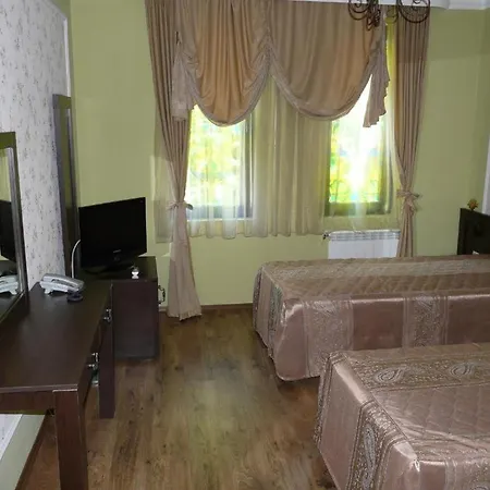 Фемили Хотел Булгари * Melnik (Blagoevgrad)